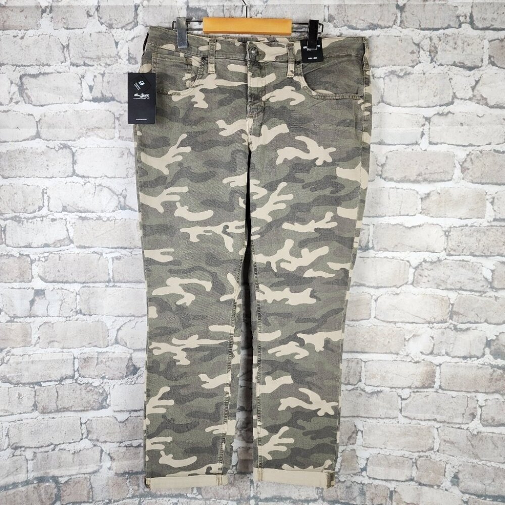 Silver Jeans Beau Girlfriend Fit Camo Croped Pant Mid Rise Green Size 32